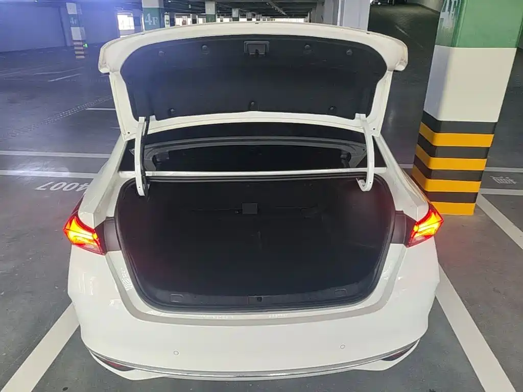 Buick Verano — миниатюра 15