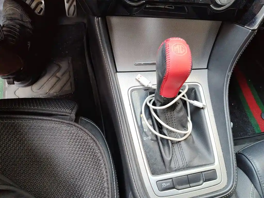 MG MG6 — миниатюра 15
