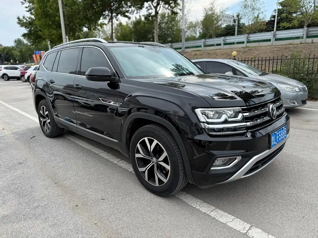 Volkswagen Teramont — миниатюра 2
