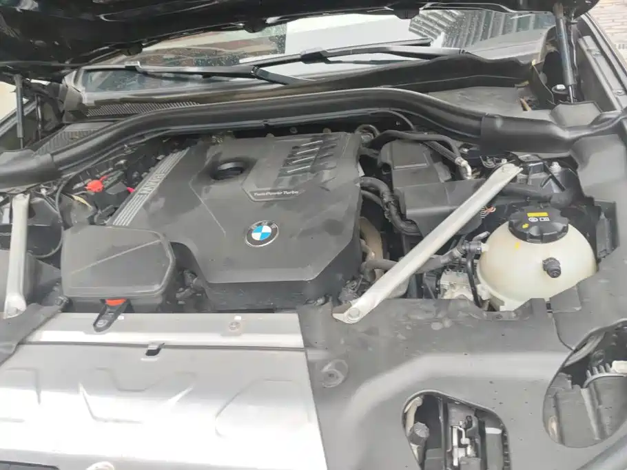 BMW X3 — миниатюра 10