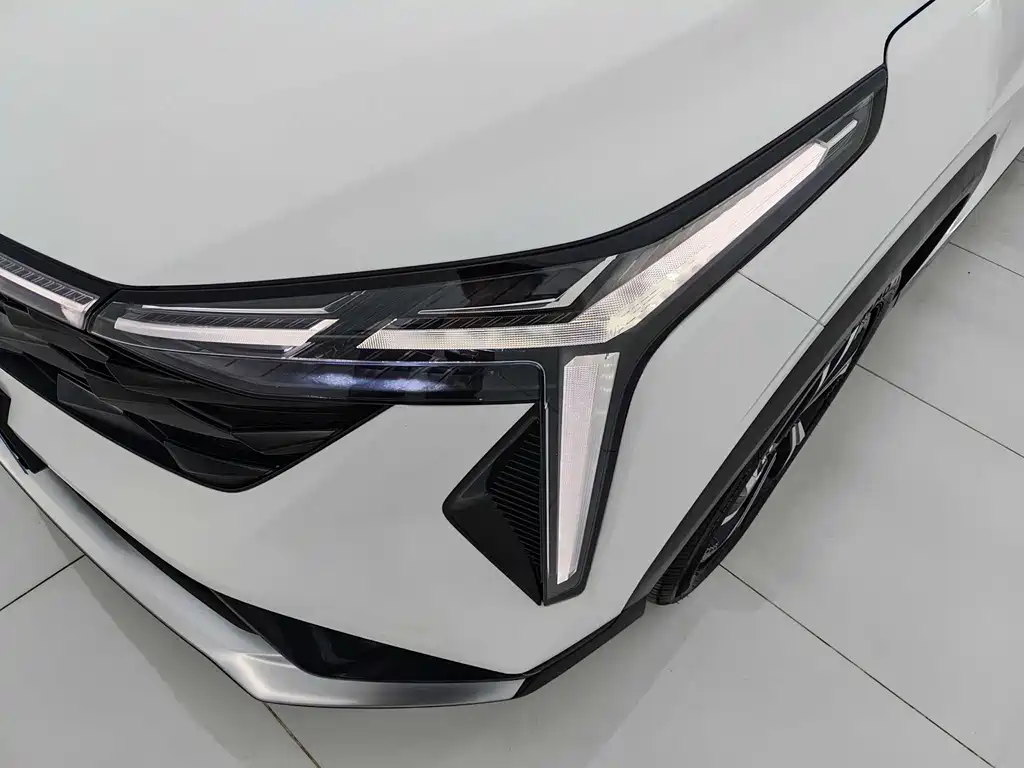 GEELY AUTOMOBILE BOYUE