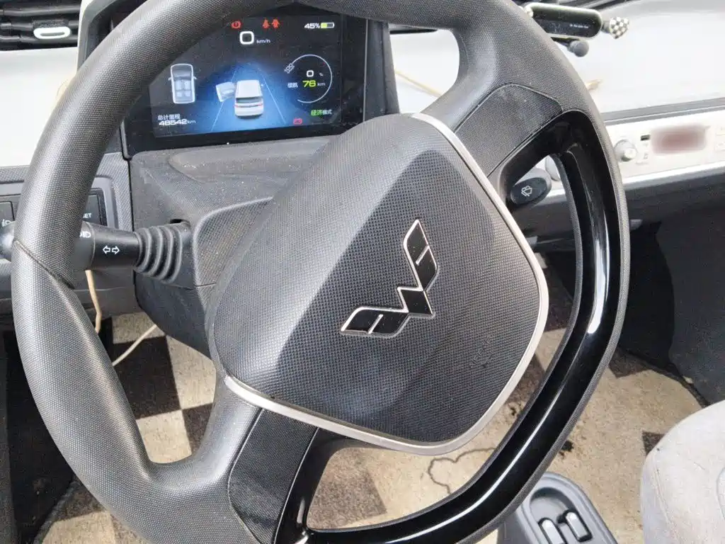 Wuling MINIEV — миниатюра 11