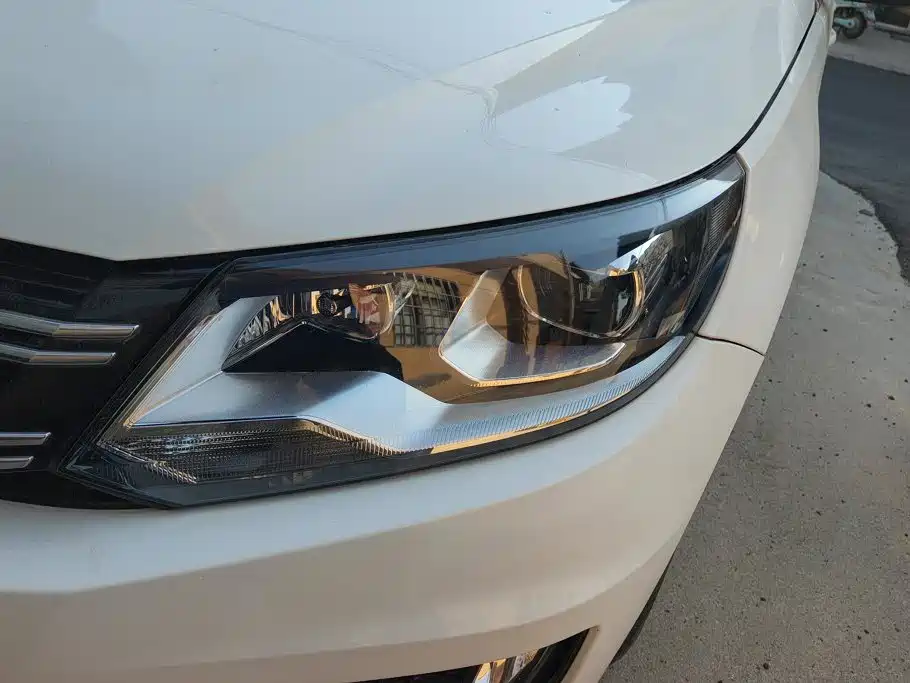 Volkswagen Tiguan — миниатюра 5