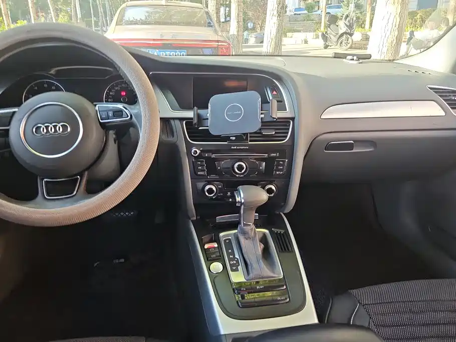 Audi A4L — миниатюра 13