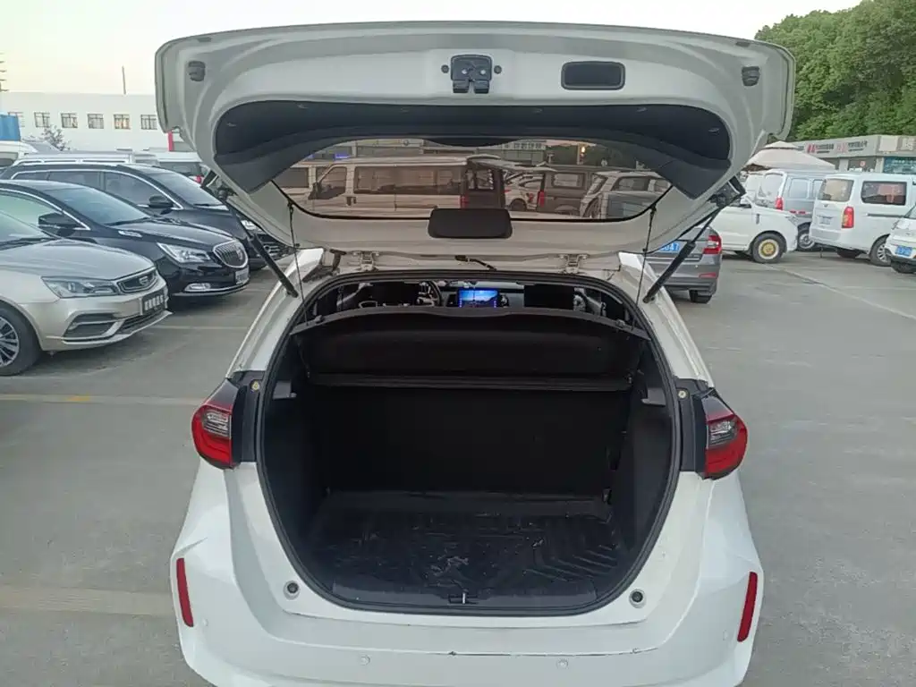 Honda Fit — миниатюра 19