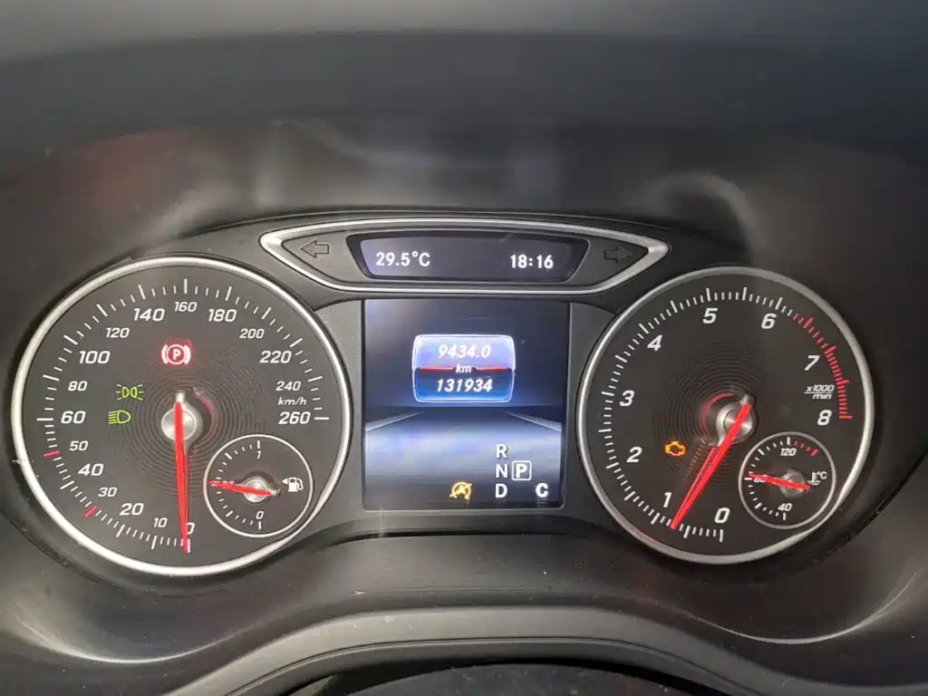 Mercedes-Benz B-Class — миниатюра 12