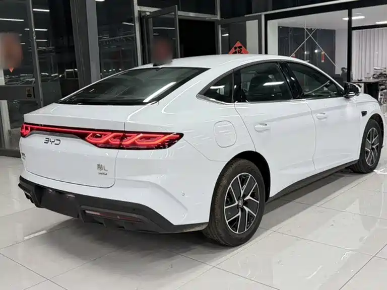 BYD Qin L — миниатюра 24