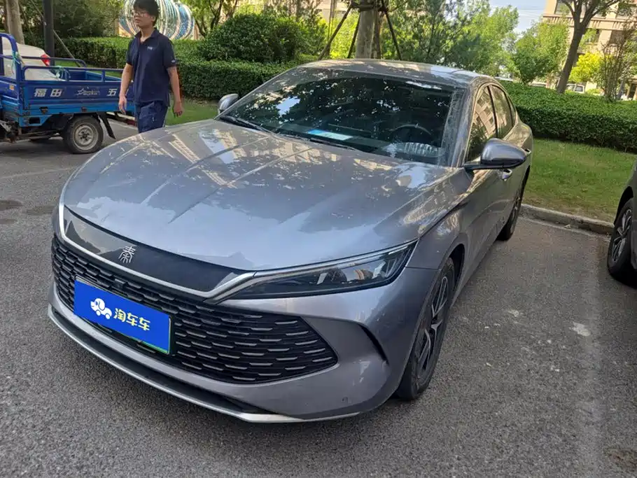 BYD Qin L