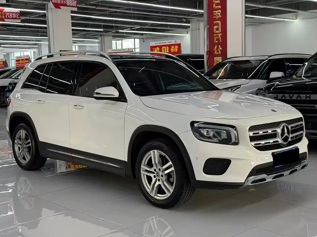 Mercedes-Benz GLB — миниатюра 3