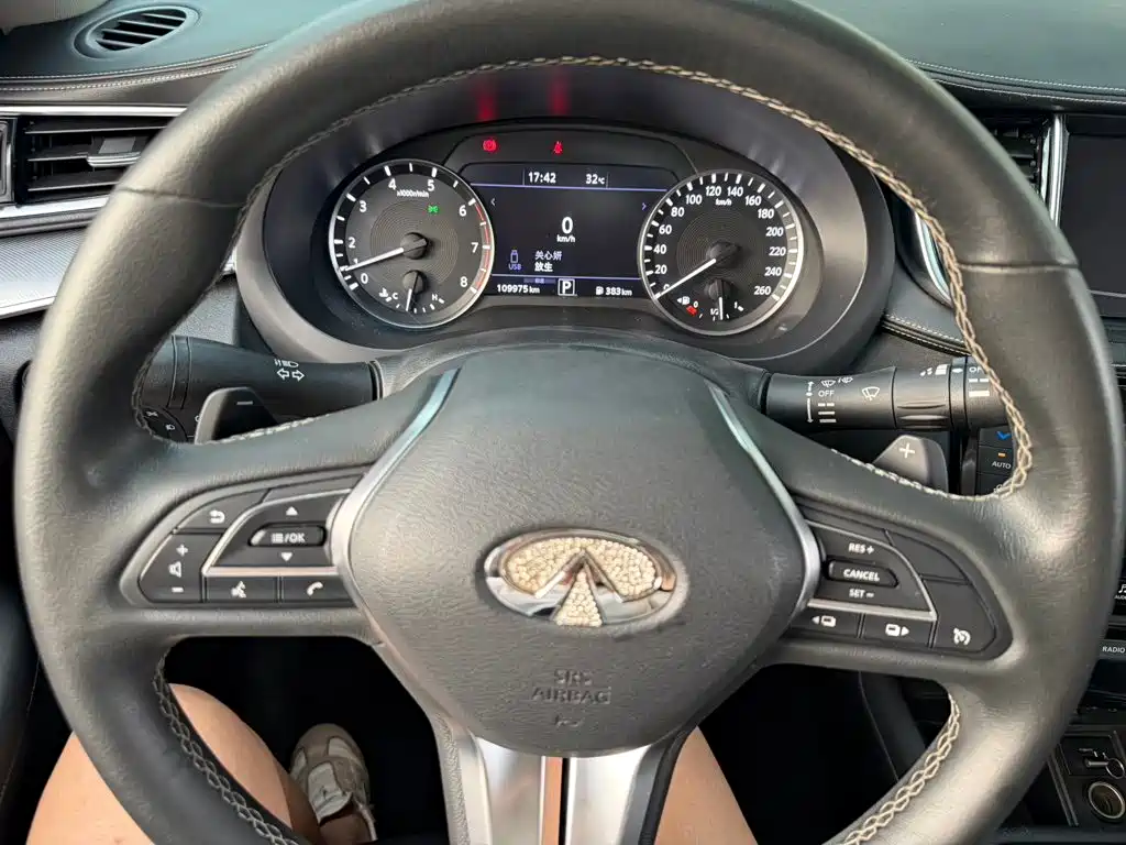Infiniti QX50 — миниатюра 9
