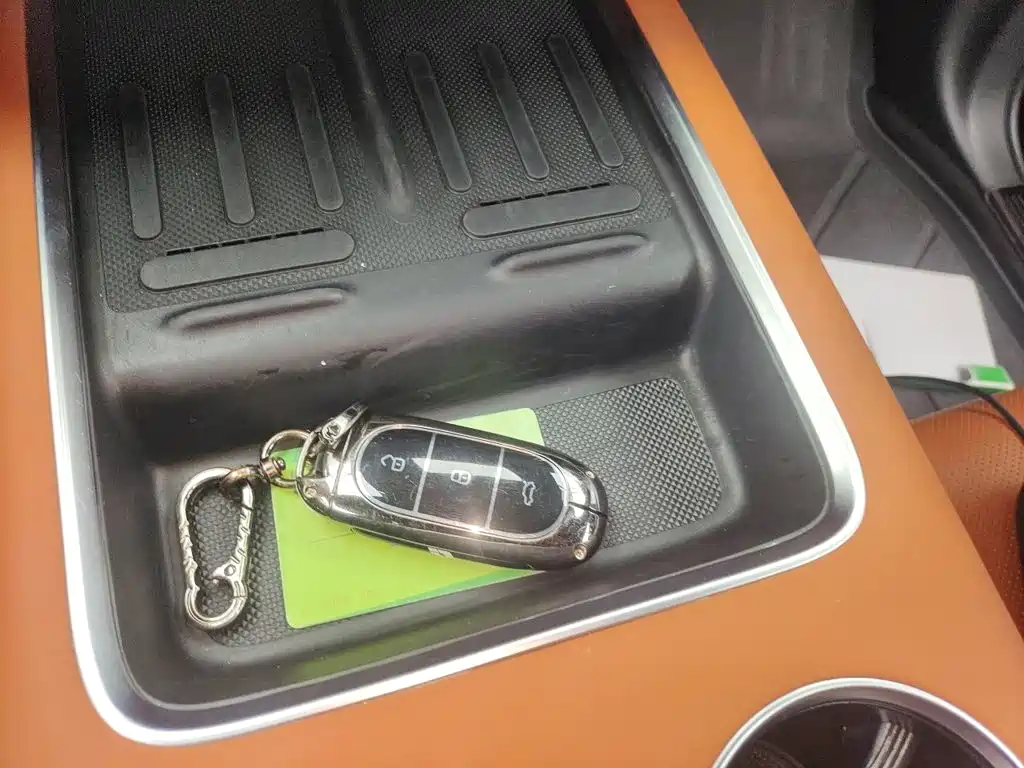 Li Auto Li L9 — миниатюра 12