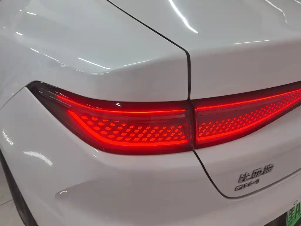 BYD Seal 05 DM-i — миниатюра 19