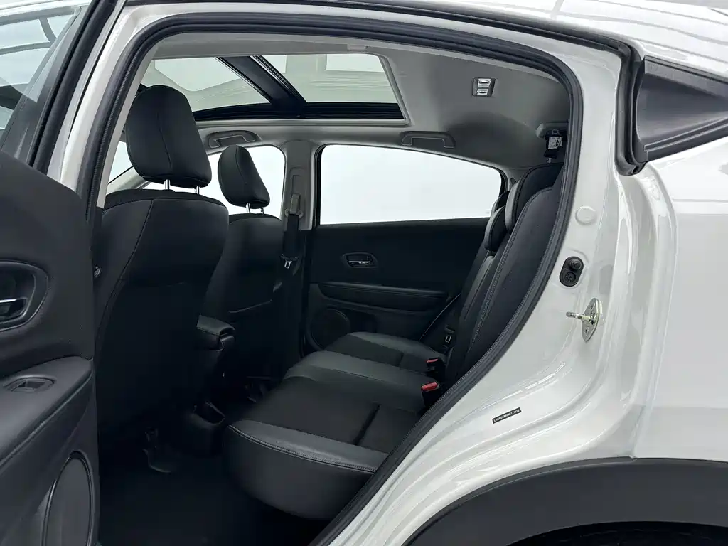 Honda Vezel — миниатюра 6