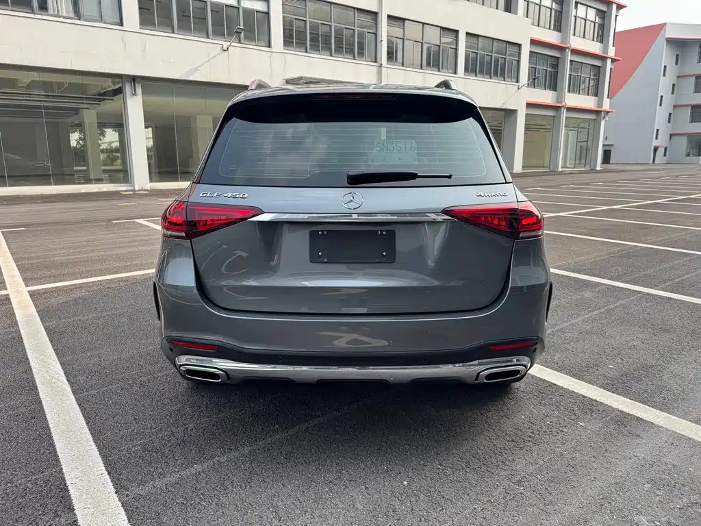 Mercedes-Benz GLE (Import) — миниатюра 4
