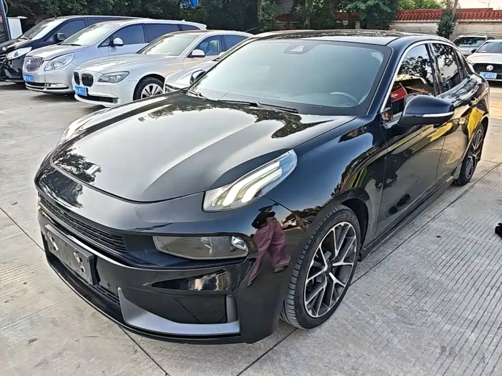Lynk & Co 03 — миниатюра 2