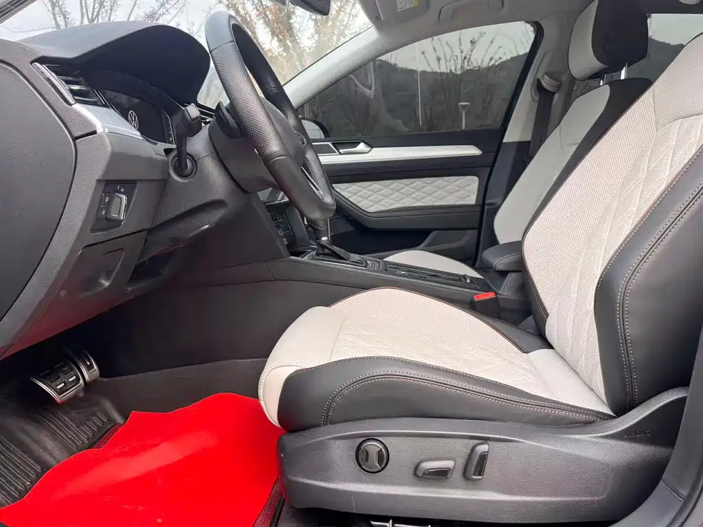 Volkswagen Magotan — миниатюра 4