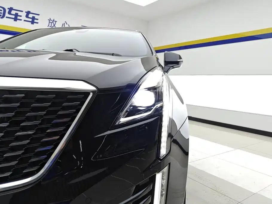 Cadillac XT5 — миниатюра 5