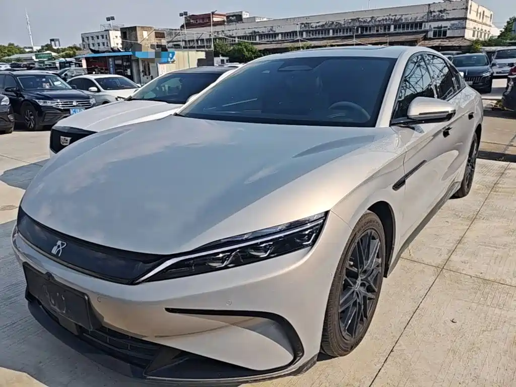 BYD Han — миниатюра 2