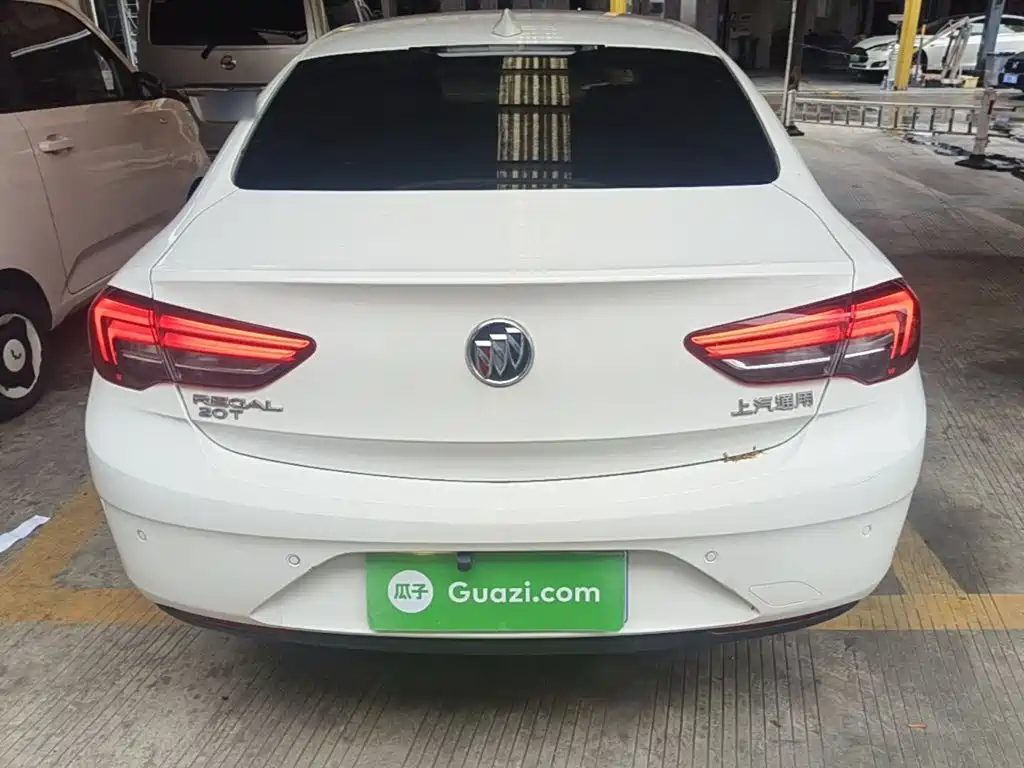 Buick Regal — миниатюра 6