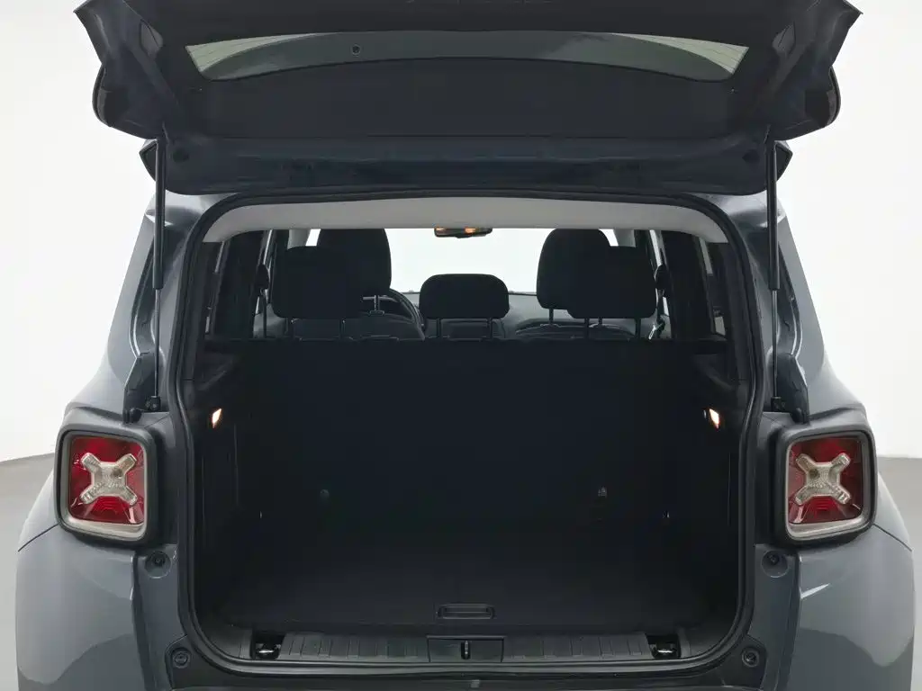 Jeep Renegade — миниатюра 16