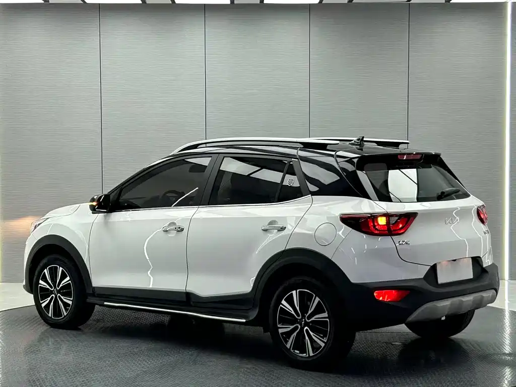 Kia KX1 2021 1.4L CVT
