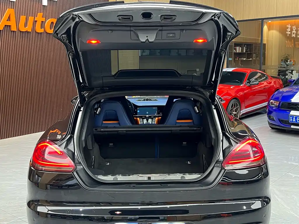 Porsche Panamera — миниатюра 38
