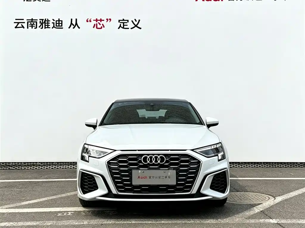 Audi A3 2023 Sportback 35 TFSI Fashion Sport