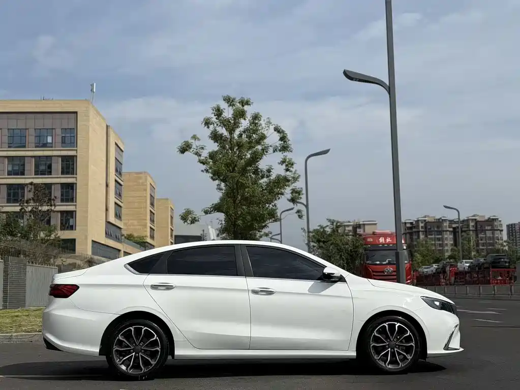 Geely Binrui 2021 1.4T CVT F- Sport