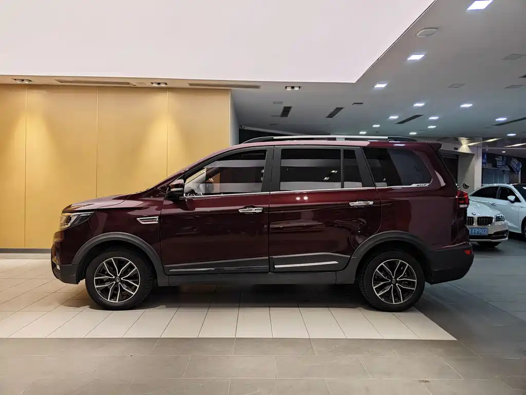 SWM SWAY MOTORS SWM X3