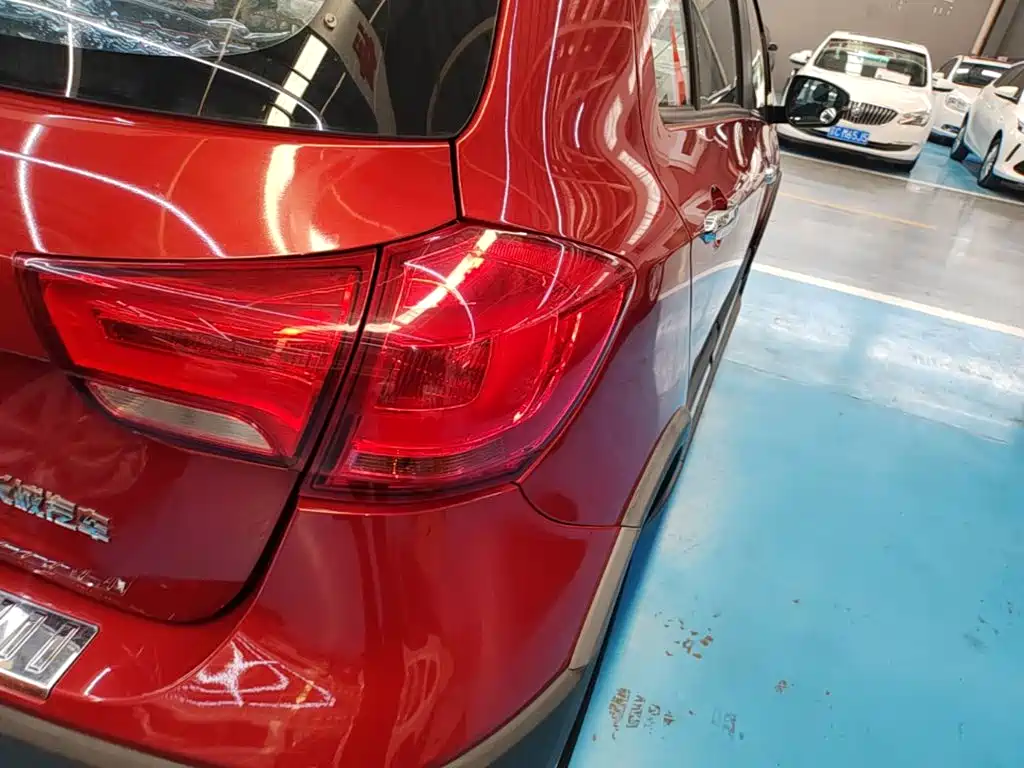 Haval H1 2015 1.5L AMT Luxury