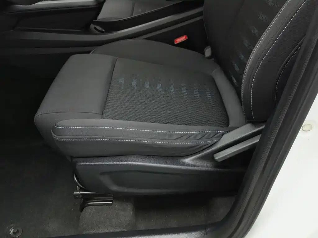 BYD e2 — миниатюра 20