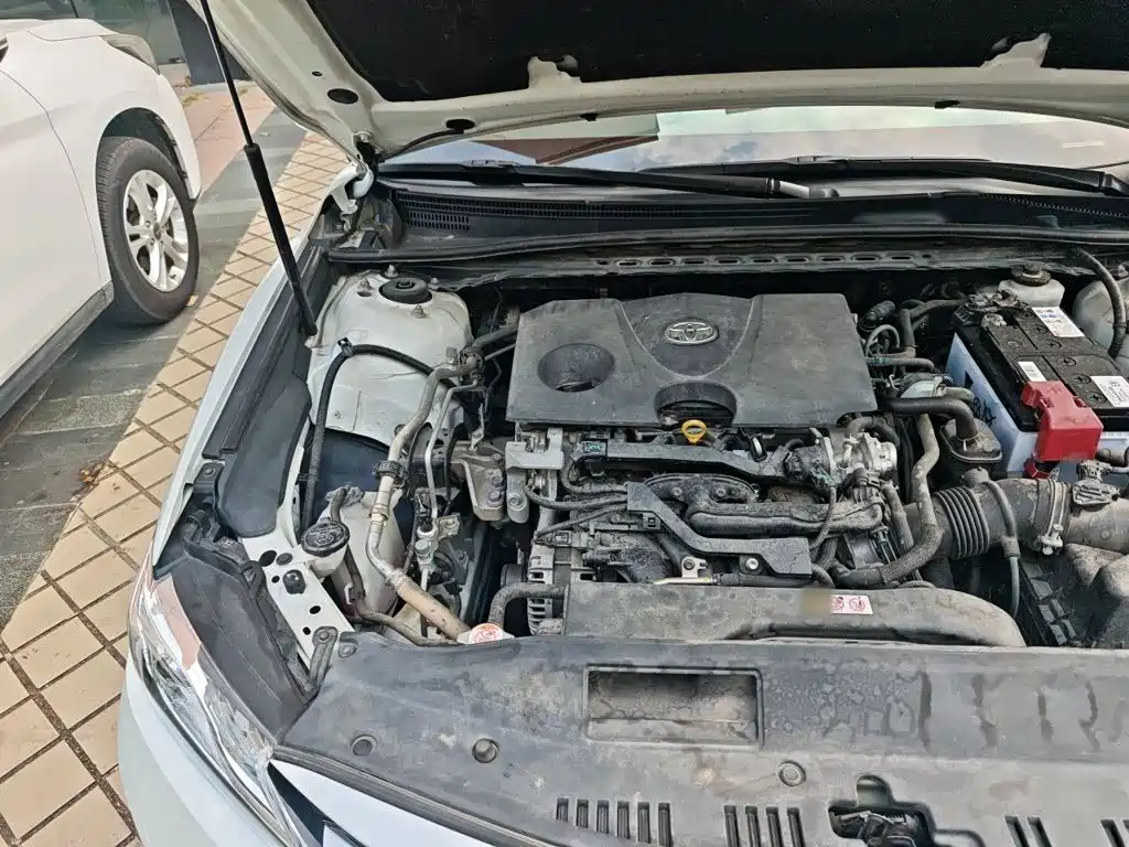 Toyota Camry — миниатюра 20