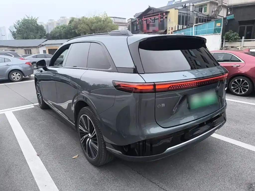 XPeng G9 — миниатюра 5