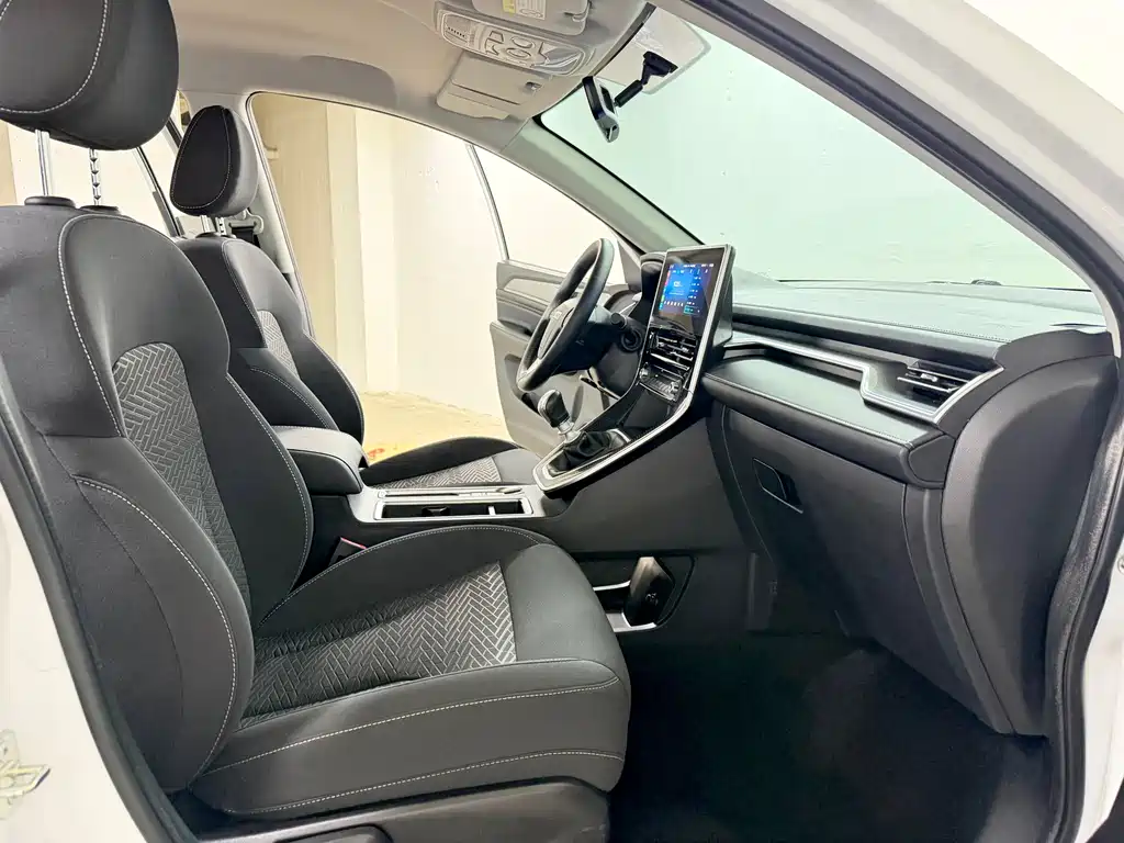 Haval M6 2023 PLUS 1.5T MT Elite