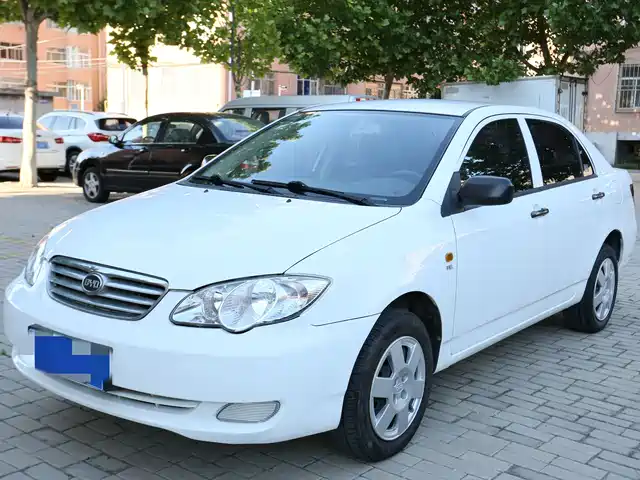 2017 BYD F3