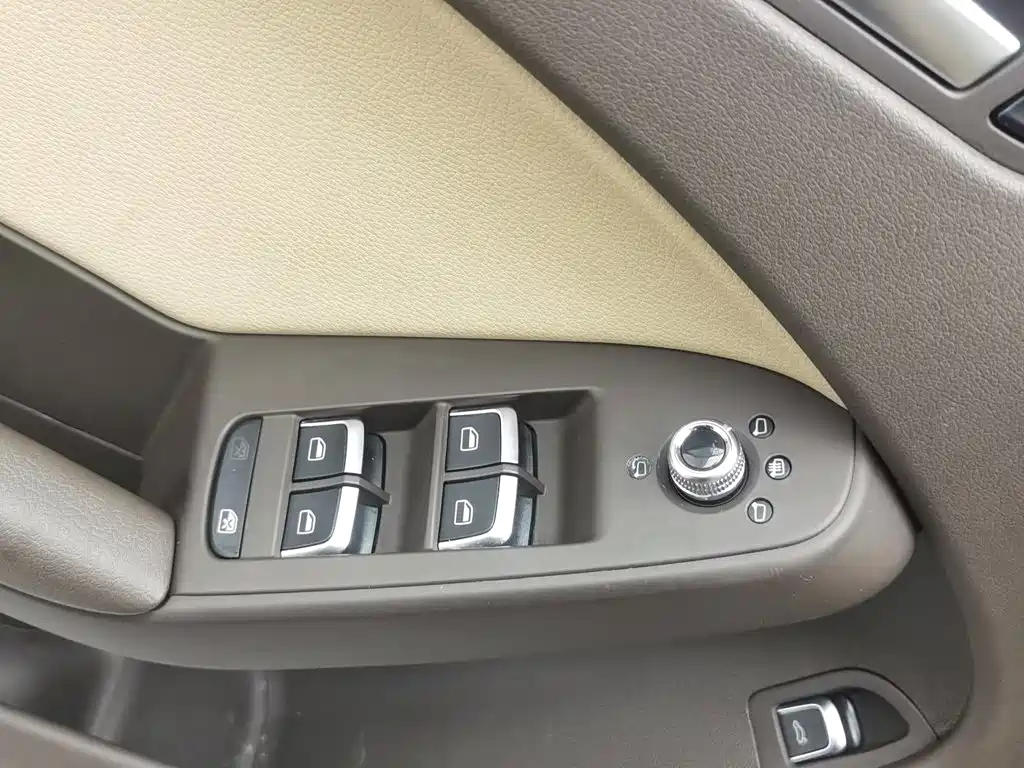 Audi A4 (Import) — миниатюра 9