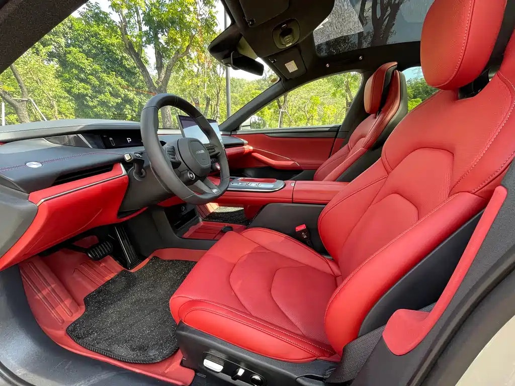 XIAOMI CAR XIAOMI SU7