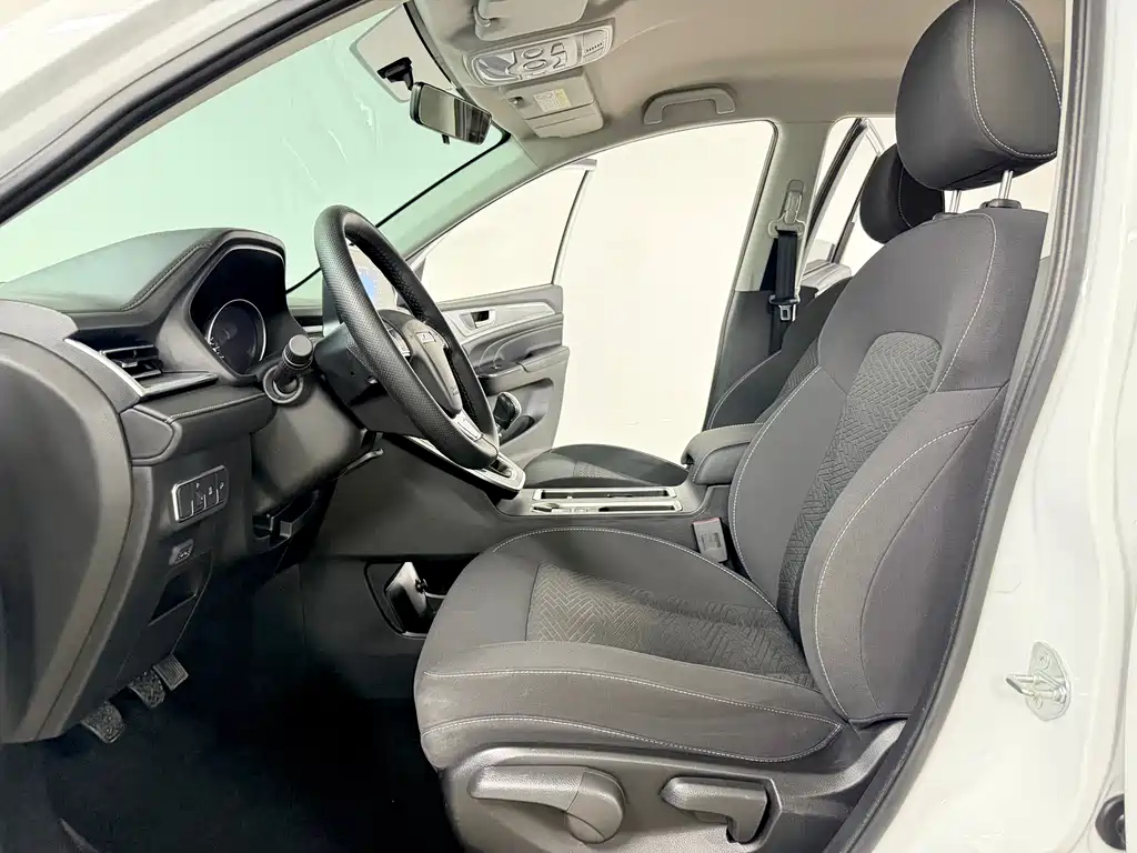 Haval M6 2023 PLUS 1.5T MT Elite