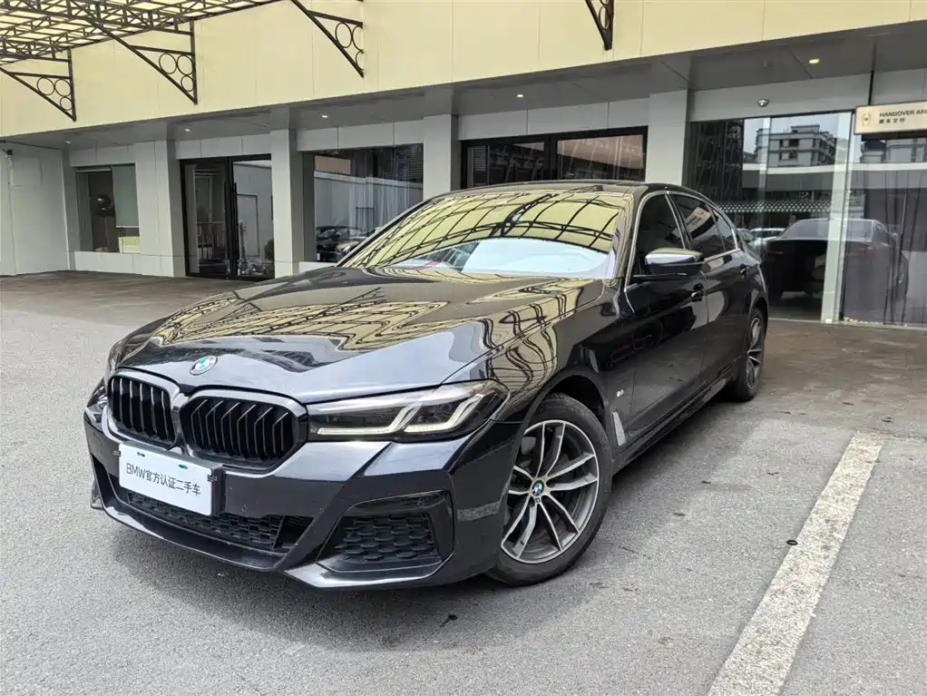 BMW 5 Series 2021