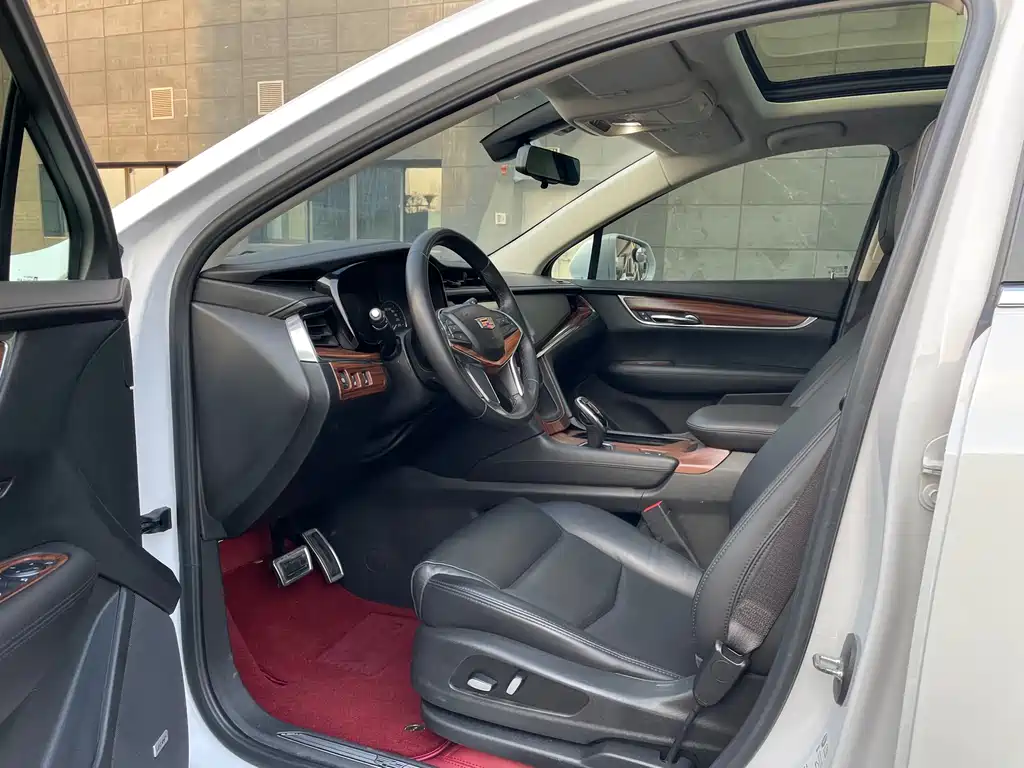 Cadillac XT5 25T Luxury Type, фото 6