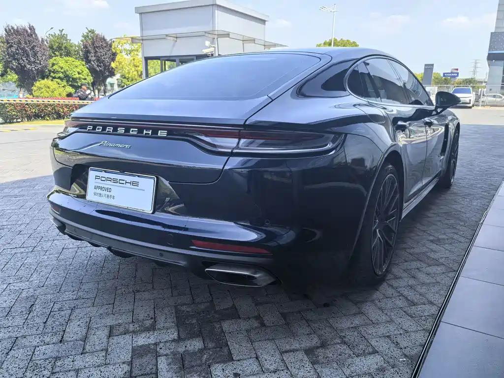 Porsche Panamera — миниатюра 9