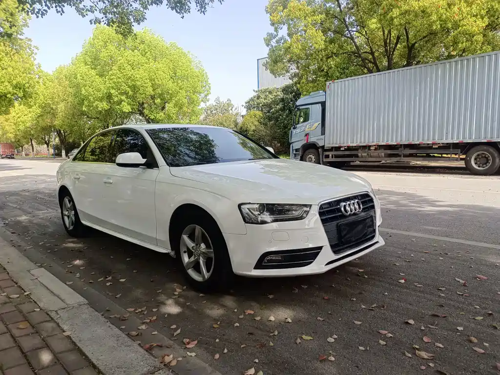 Audi A4L — миниатюра 2