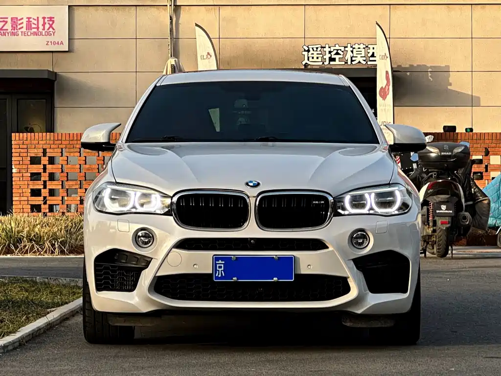 BMW X6 M