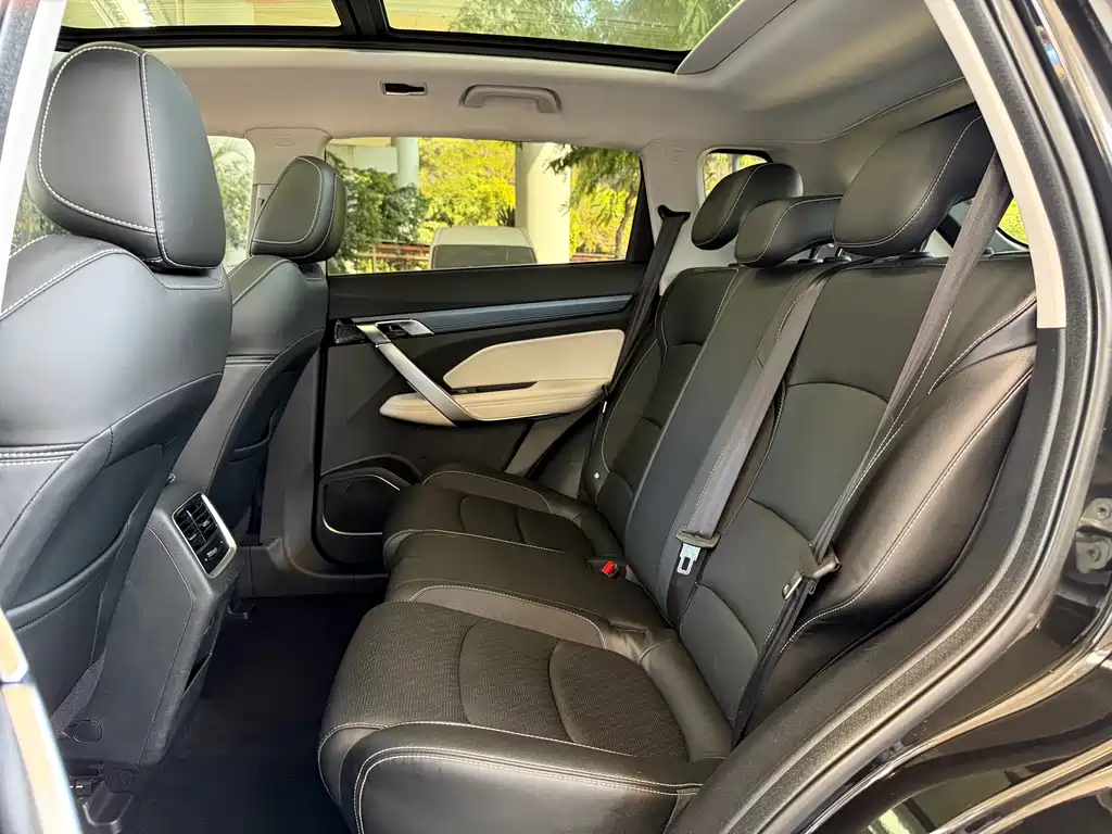 GEELY AUTOMOBILE BOYUE