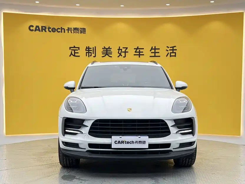 Porsche Macan — миниатюра 3