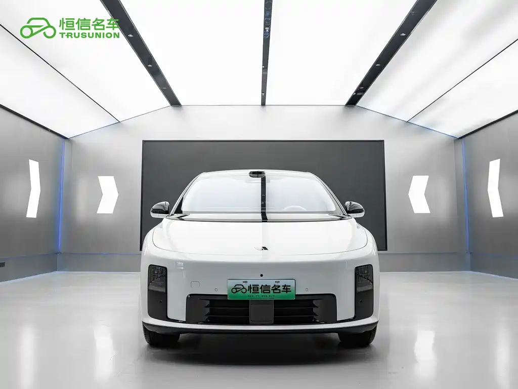 Li Auto Li i8 — миниатюра 2