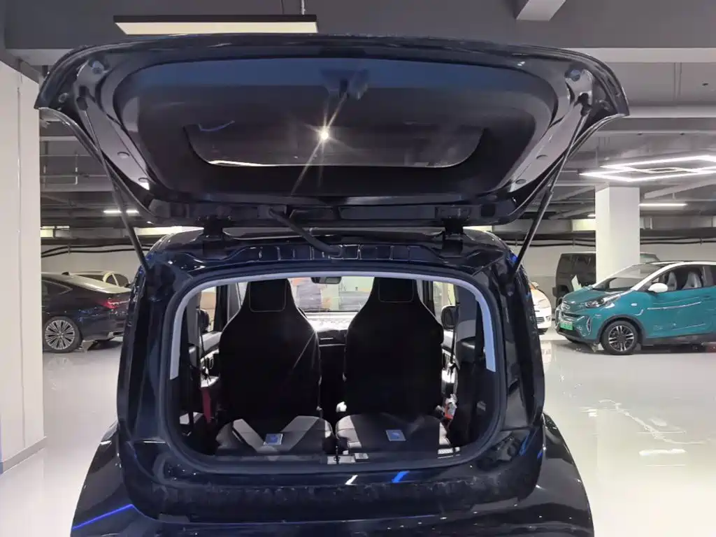 Baojun KiWi EV — миниатюра 19