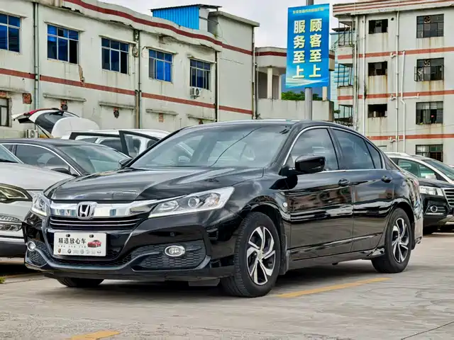 HONDA ACCORD 2018