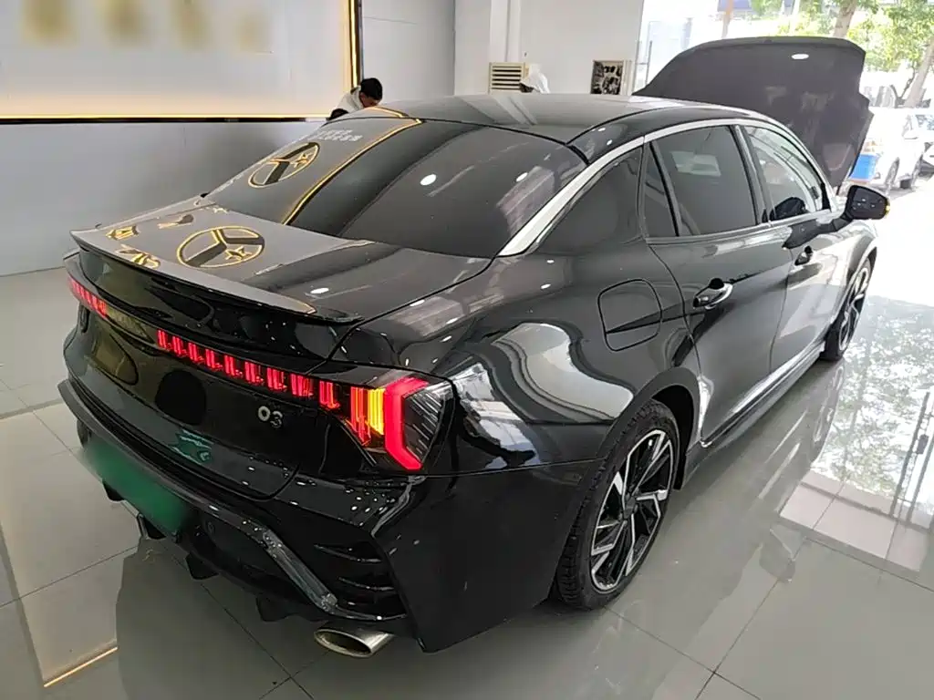 Lynk & Co 03 — миниатюра 7