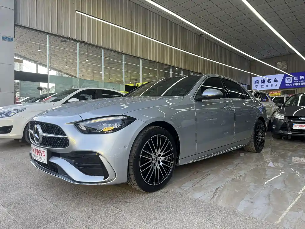 Mercedes-Benz C-Class 2023